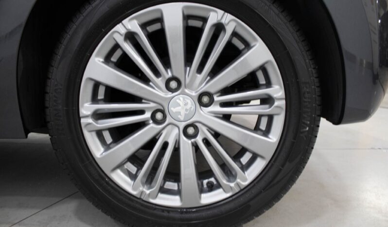 PEUGEOT 208 1.6 BLUEHDI STYLE completo