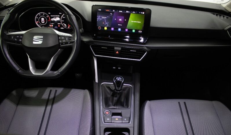 SEAT Leon Sportstourer 2.0 TDI STYLE completo