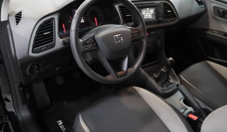 SEAT Leon ST 1.6 TDI REFERENCE completo