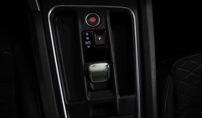 SEAT Leon 1.4 E-HYBRID FR DSG completo