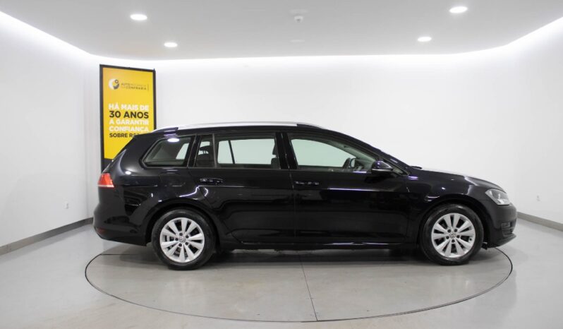 VOLKSWAGEN Golf VII Variant 1.6 TDI BLUEMOTION CONFORTLINE completo