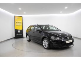 VOLKSWAGEN Golf VII Variant 1.6 TDI BLUEMOTION CONFORTLINE
