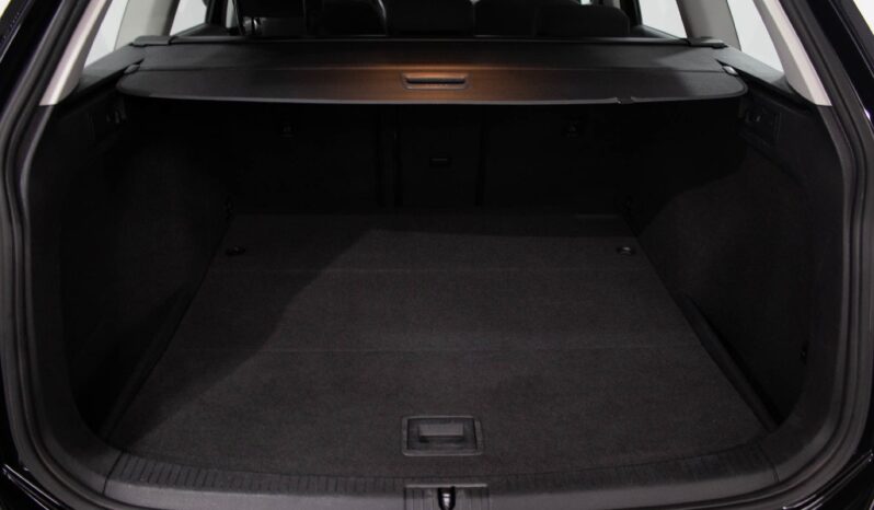 VOLKSWAGEN Golf VII Variant 1.6 TDI BLUEMOTION CONFORTLINE completo