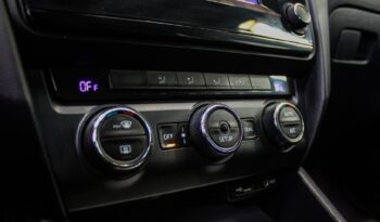 SKODA Octavia Break 1.6 TDI GREENLINE completo